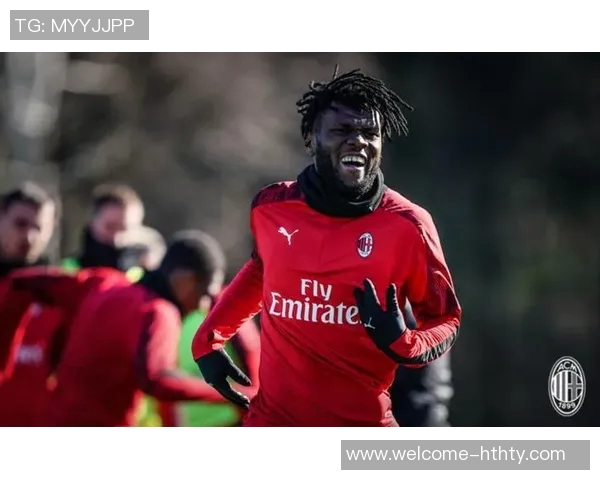 德天空报道厄兹詹冬窗或离开多特科隆等队密切关注球员动态